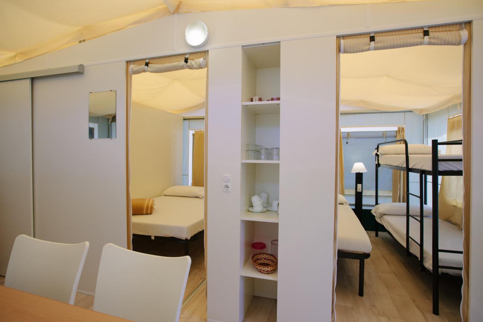 Villaggio Camping Torre Del Porticciolo Porto Conte Habitación foto